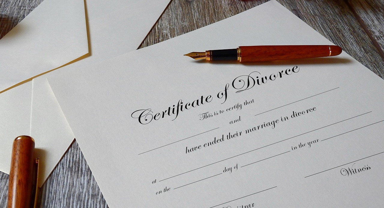 熟年離婚における離婚協議書の作成ポイントは？
